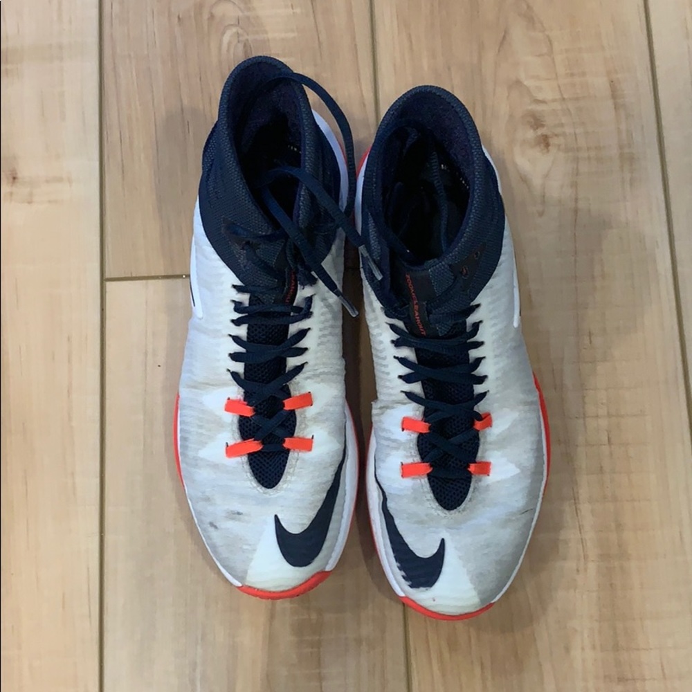 Nike Men’s Shoes in Great Condition!